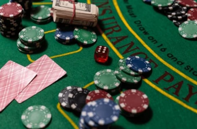 Meja dealer langsung di aplikasi mobile